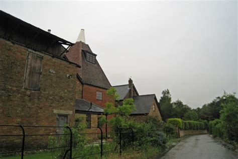 mulberry oast battle street cobham  oast house