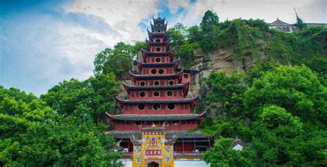 shibaozhai pagoda