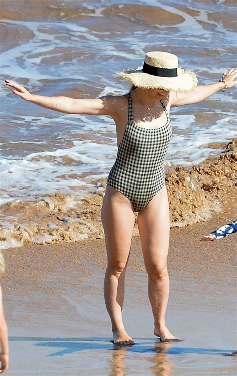 olivia wilde in swimsuit at a beach in hawaii 06 16 2019 hawtcelebs