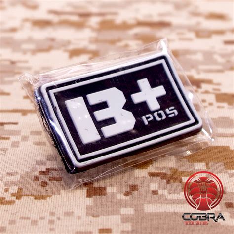 3d pvc militaire patch bloedgroep b pos fluo met klittenband cobra tactical solutions