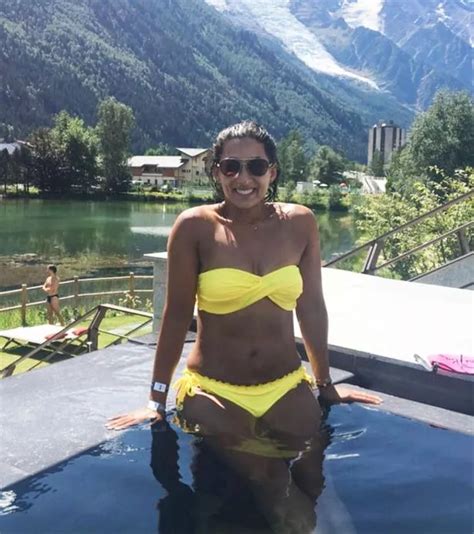loose women s saira khan celebrates curves in teeny bikini daily star