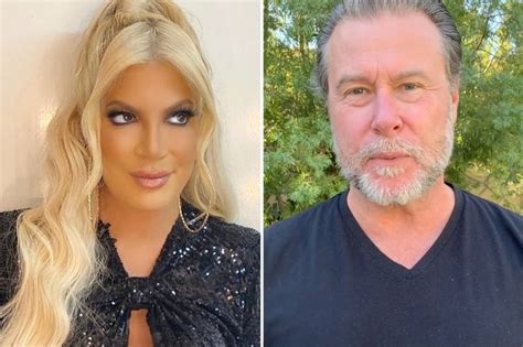 tori spelling and dean mcdermott drop another sign their 16 year marriage
