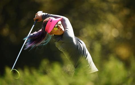 The Lpga Is Implementing A Stricter Dress Code For Female Golfers Glamour
