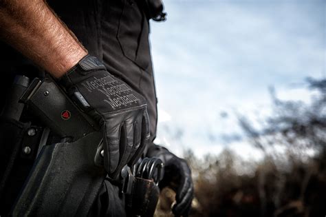 recon tactical police gloves mechanix wear