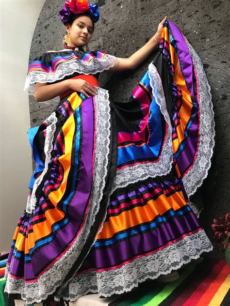 mexican folklorico dresses  sale   left