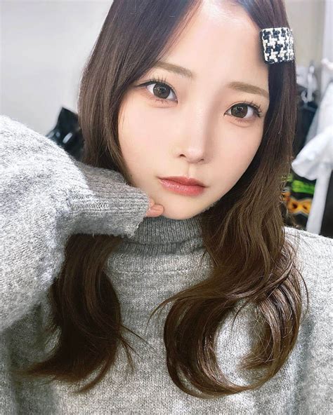 新谷姫加さんのインスタグラム写真 新谷姫加instagram 「デコ出したよーう Selca Selfie 셀카 自拍」11月