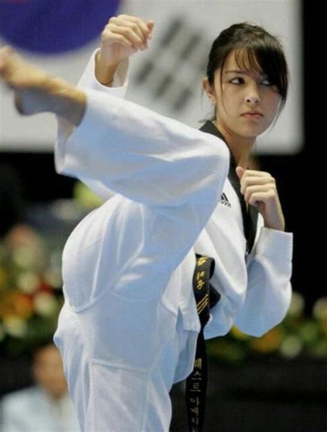 martial arts girls karate sexy hot photos kicking fit stretch thechive thechive