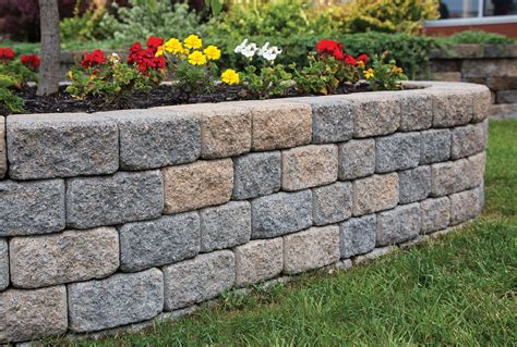 installing  garden wall   easy steps shaw brick