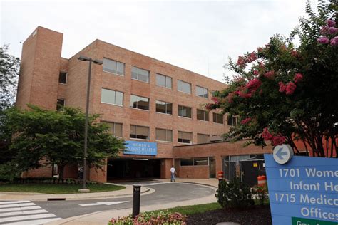 virginia hospital center birth rates continue  rise wtop