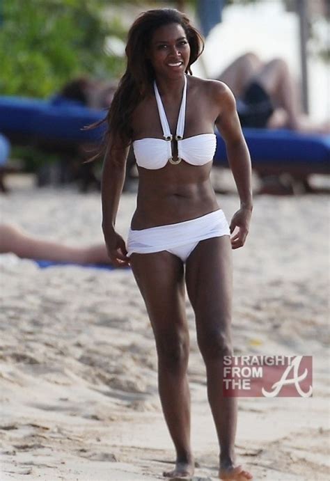 Beach Body Motivation 45 Year Old Kenya Moore’s ‘butt
