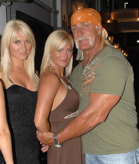 Hulk Hogan Is Getting Pre Divorced Popbytes
