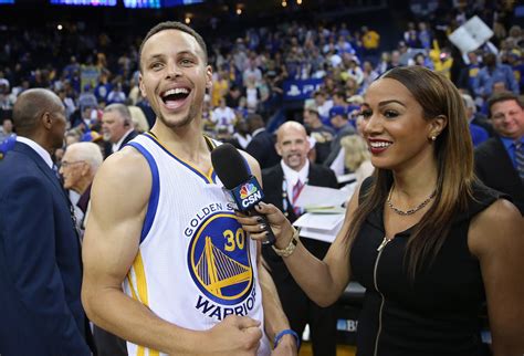 Steph Curry Continues To Amaze With Post Game Towel Shot The
