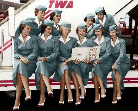 tips from a flight attendant how to be the world s best passenger flight attendant and air travel