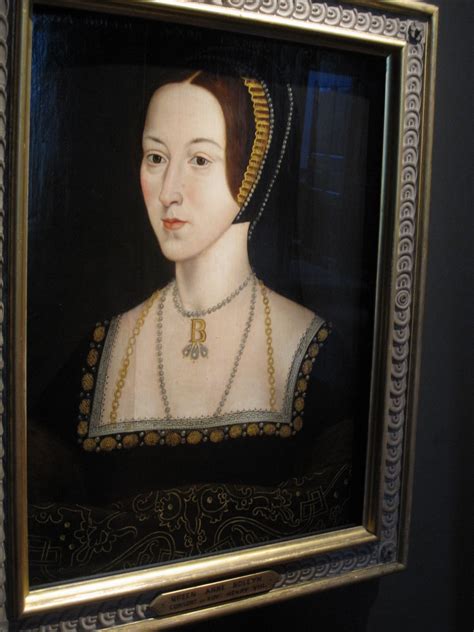 portrait  anne hangs  hampton court palace tudor history british history ancient