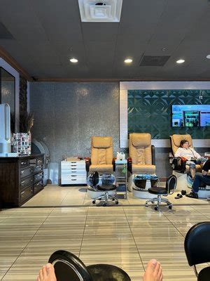 gallery nail spa updated      reviews