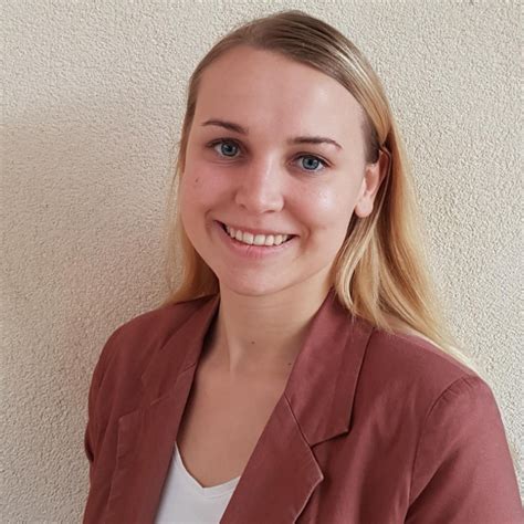 anouk stam procurement analyst action linkedin