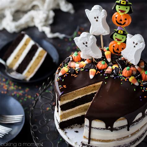 pumpkin chocolate halloween cake baking  moment