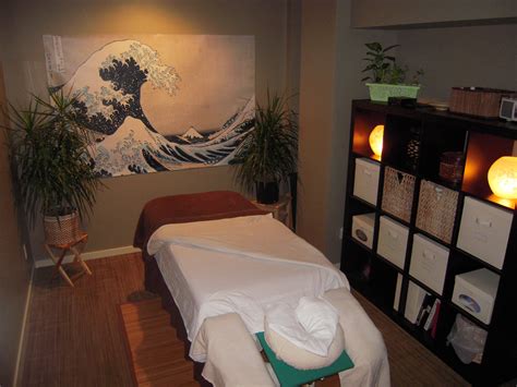relaxing massage treatment rooms at second narrows massage therapy