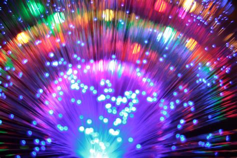 researchers  broken  capacity limits  fiber optic networks