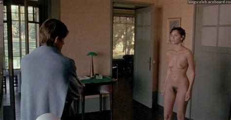 naked mathilda may in toutes peines confondues