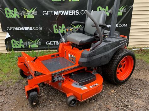 kubota zgs commercial  turn mower  hours   month lawn mowers  sale