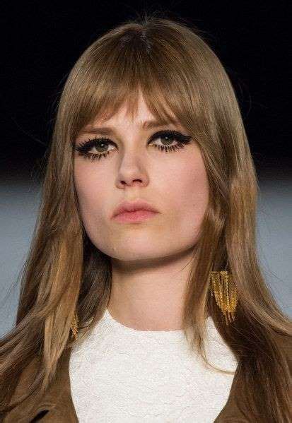 Pin By Orianna Serrano On Hairstyles Fringes Bangs