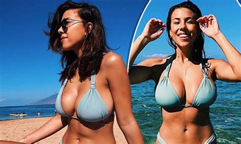Devin Brugman Showcases Her Enviable Curves In Hawaii Daily Mail Online
