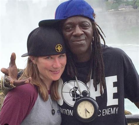 kate gammell claims 60 year old flavor flav fathered her 2