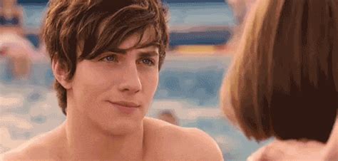 Angus Thongs And Perfect Snogging S Find And Share On Giphy