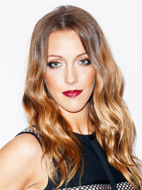 katie cassidy photos and pictures tv guide