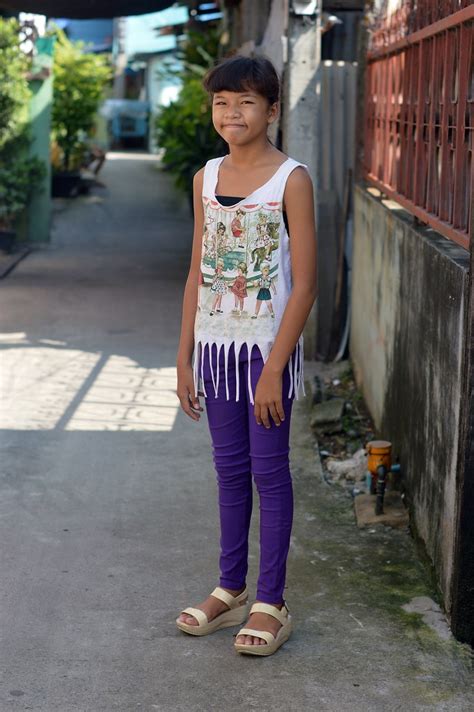 Tall Thin Cute Preteen Girl Wearing A Pretty Outfit Flickr