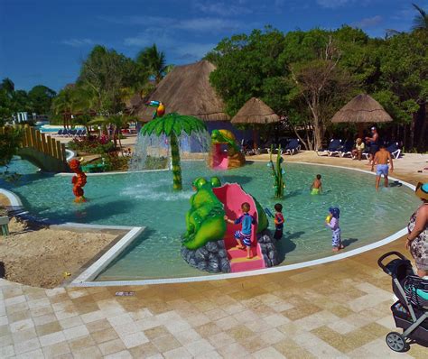Grand Palladium Riviera Maya Resort And Hotel Review