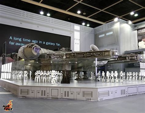 Hot Toys Millennium Falcon Images 18 Foot Long Sixth Scale Collider