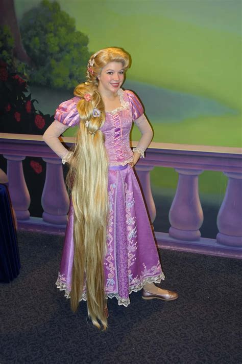 Rapunzel At Town Square Theater In Magic Kingdom