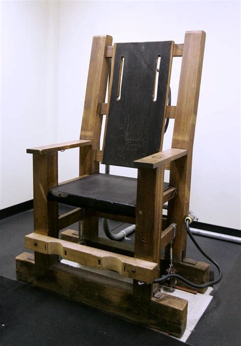 Andrew Castle U K Man Builds Homemade Electric Chair In