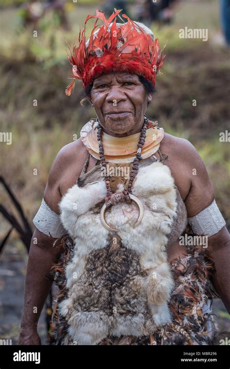 A Woman With Traditional Costume At Mount Hagen Cultural