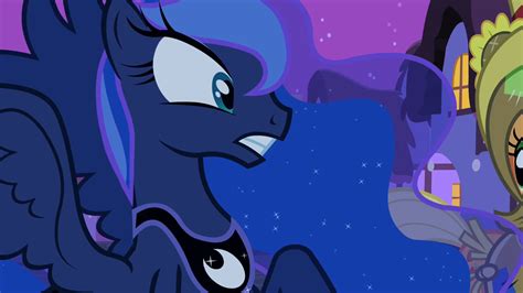 Image Luna Going To Save Pipsqueak S2e04 Png My Little