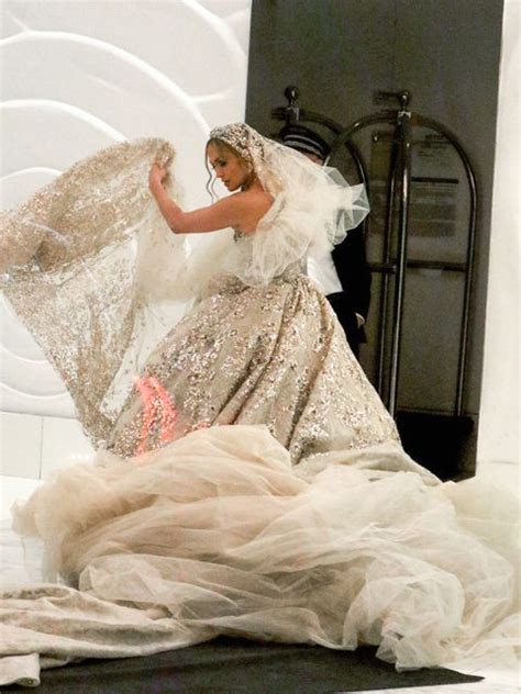 Jennifer Lopez S Marry Me Wedding Dress Pics Are Stunning