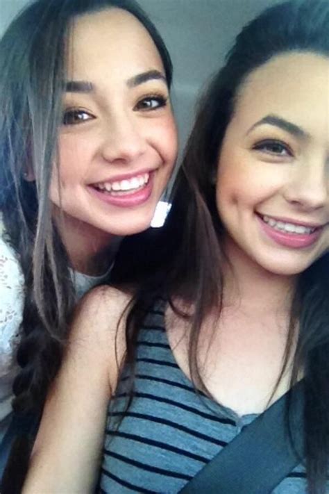 Vanessa And Veronica Merrell Merrell Twins Instagram Merrill Twins
