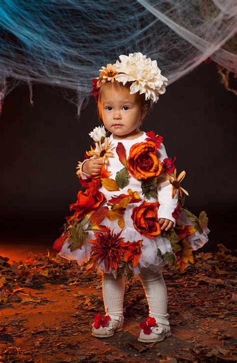 setup studio lighting  halloween party