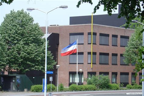 vlag op de kop bij belastingdienst eindhoven ednl
