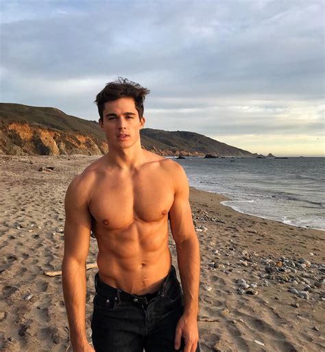 here are the 10 most followed male models on instagram vogue paris