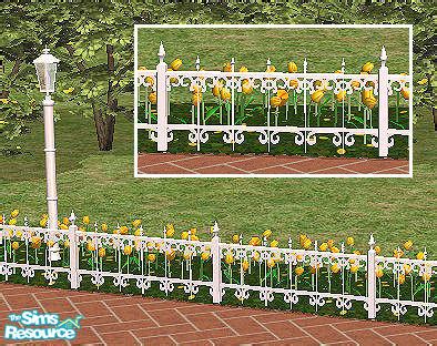 ts chrissys  iron gardener fence  white sims community