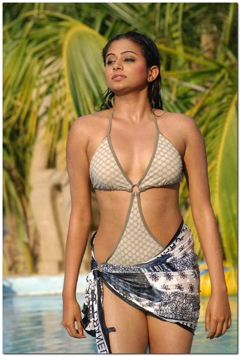 South Indian Actress Masala Hot Pictures Masala24x7 Priyamani In