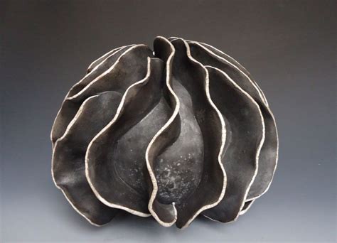 rbcontemporary ceramic blackwhite   aprile  ceramique