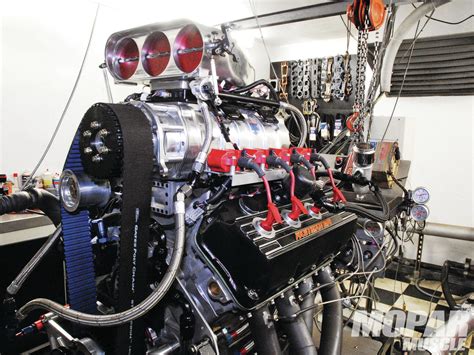 supercharged  hemi engine