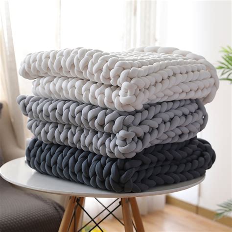 Chunky Knit Tube Yarn Blanket Extreme Knitting Thick Yarn Blanket Giant