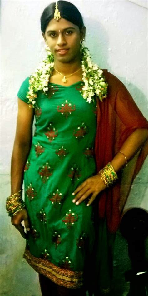 indian shemale in saree sexy guys