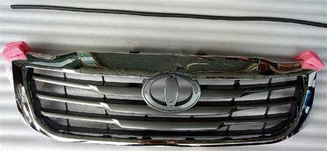 toyota front radiator grille  toyota hilux    china hilux front grille