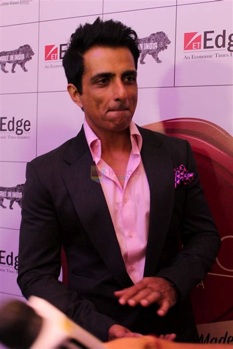 Sonu Sood At The Iconic Brands Of India 2017 Summit On